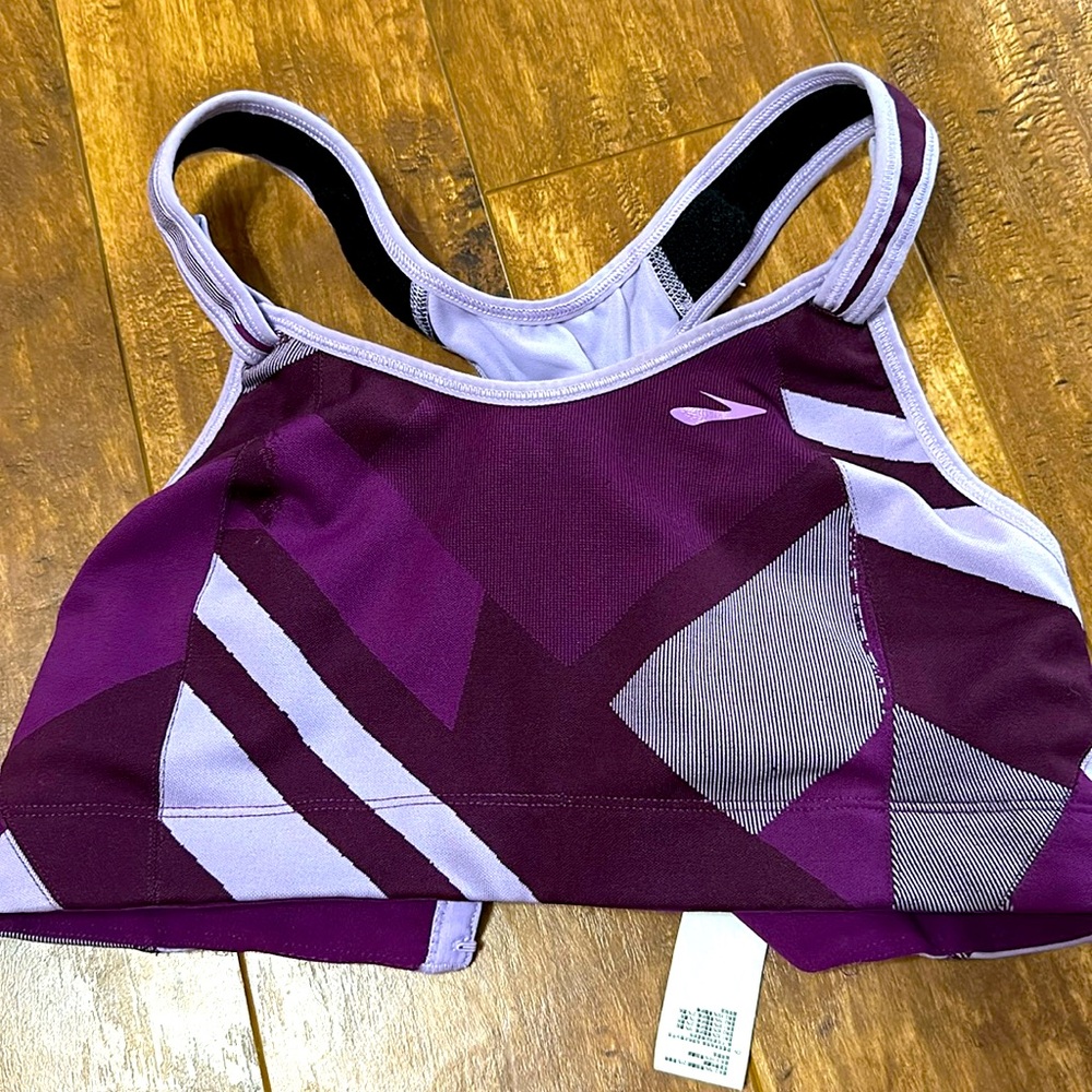 Brooks sports bra